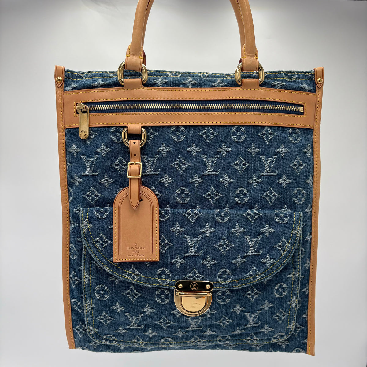 2005 Louis Vuitton Denim Sac Plat