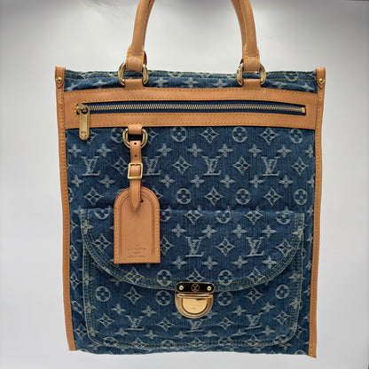 2005 Louis Vuitton Denim Sac Plat