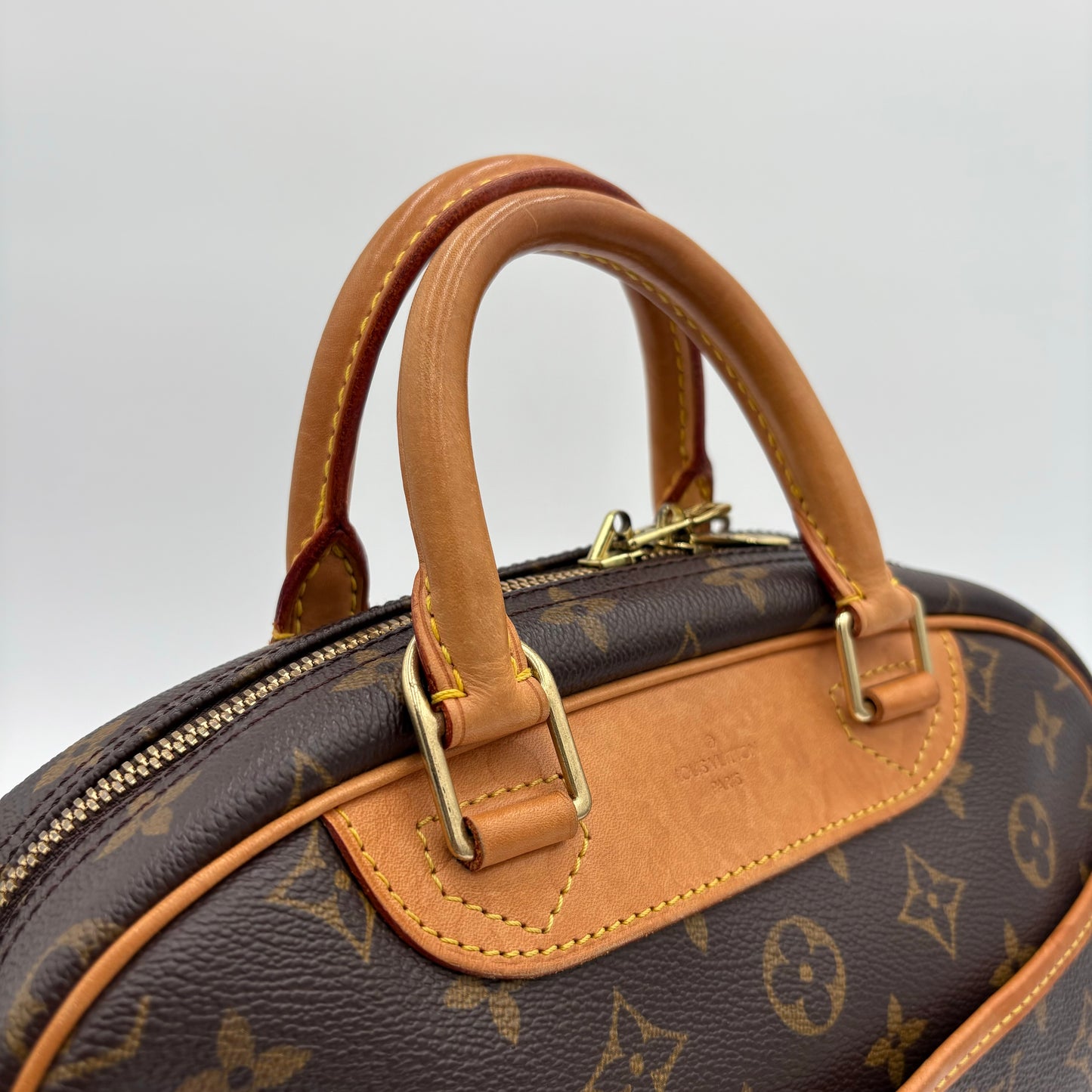 2004 Louis Vuitton Trouville Monogram Bag