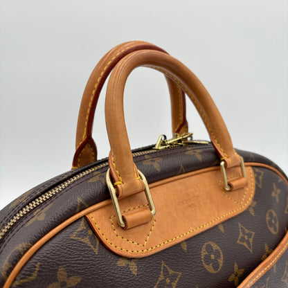 2004 Louis Vuitton Trouville Monogram Bag