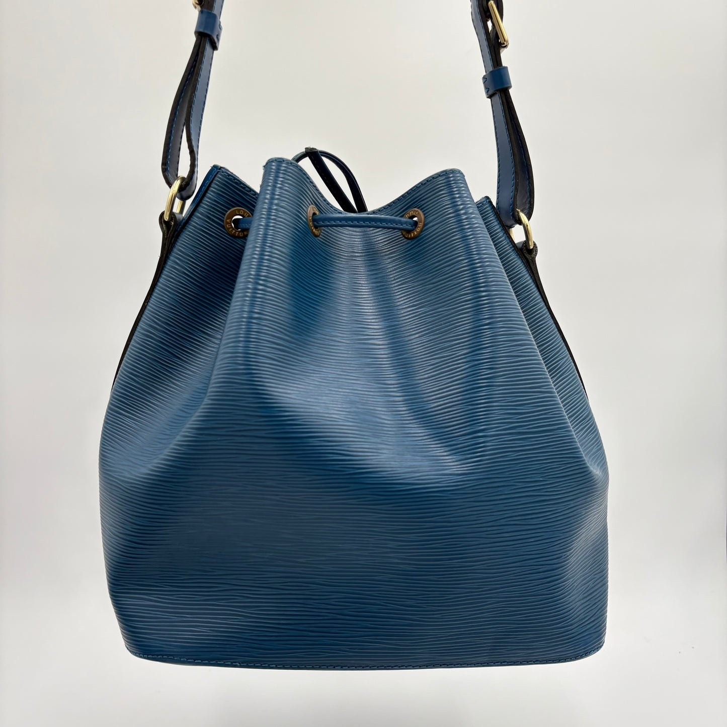 1999 Louis Vuitton Petite Noe