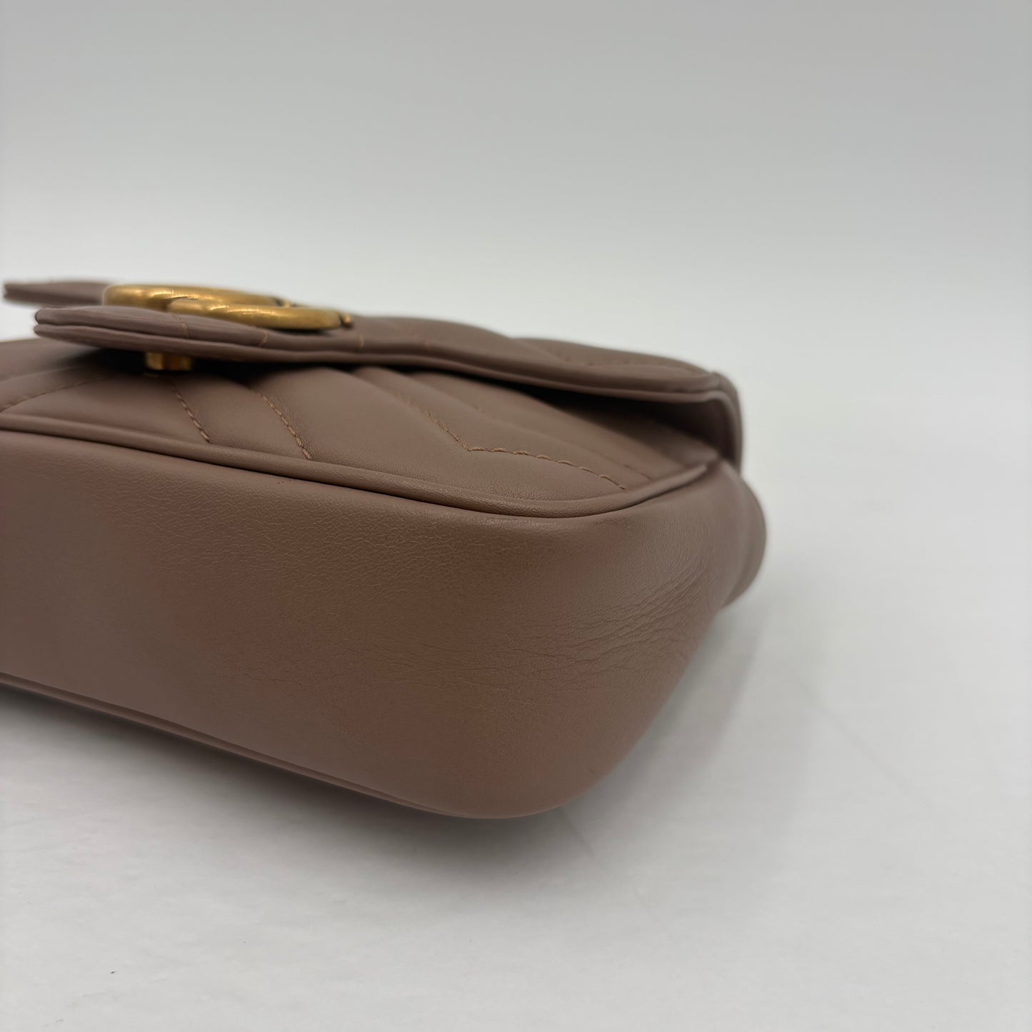 Gucci GG Marmont Super MIni Bag