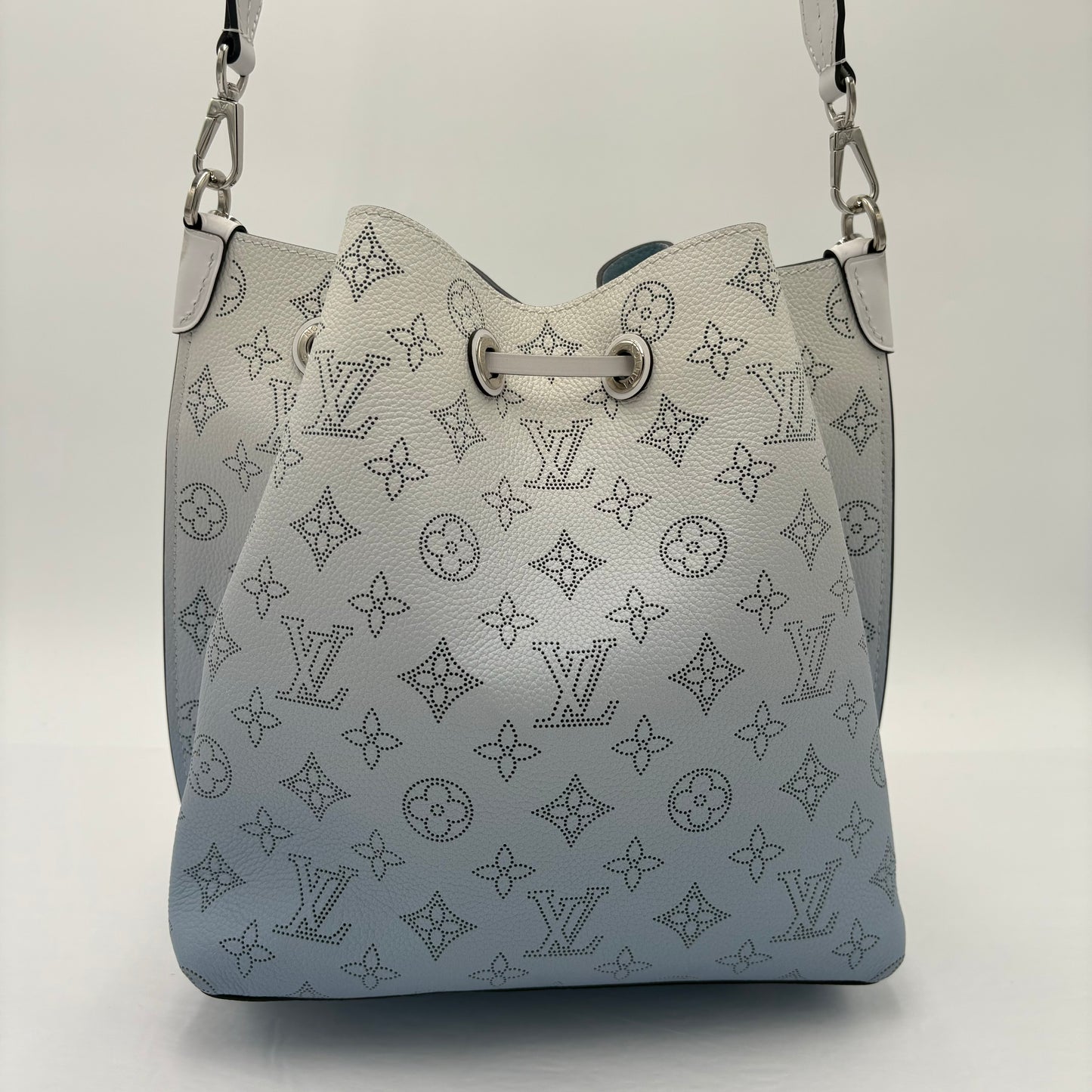 Louis Vuitton Mahina Muria Hombre Bucket