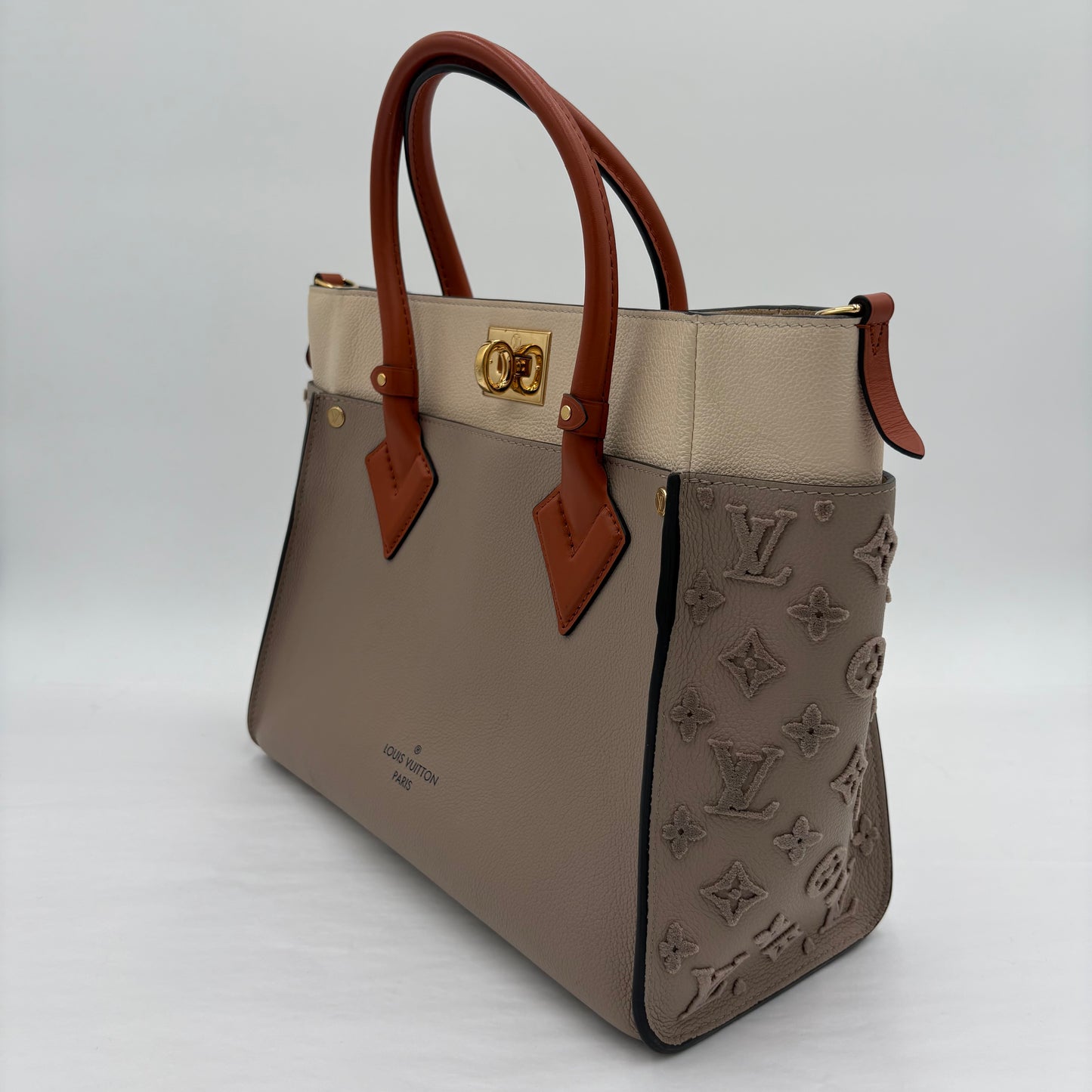 Chipped On My Side MM Tote