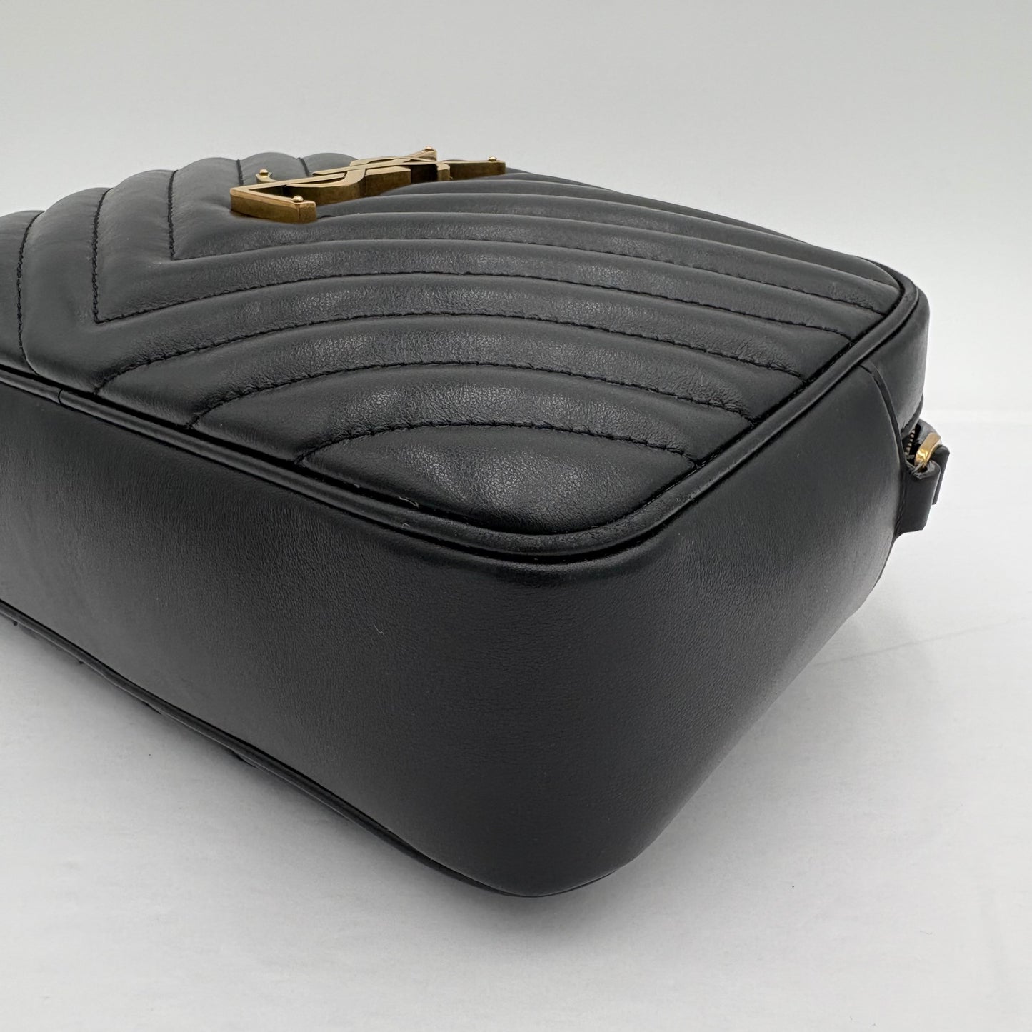 Saint Laurent Lou Medium Camera Bag