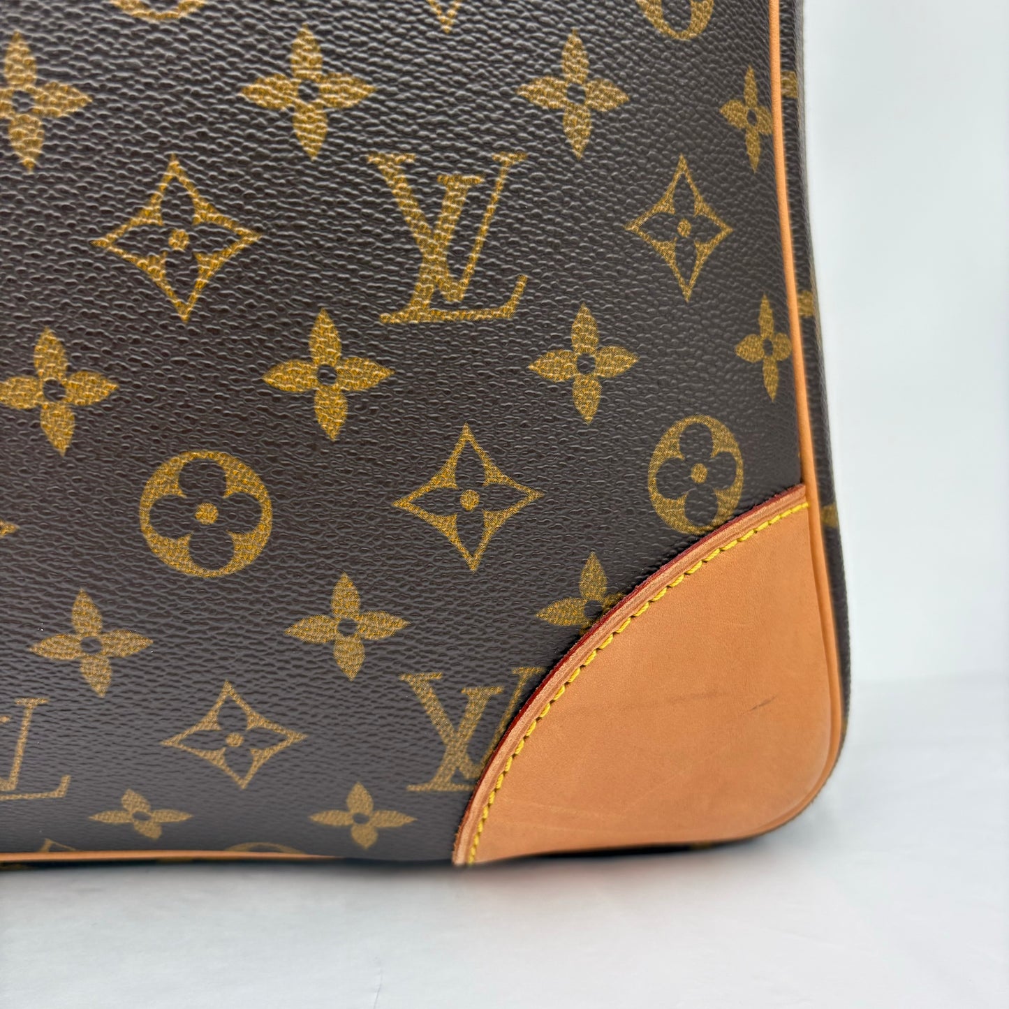 1999 Louis Vuitton Sirius Suitcase 50