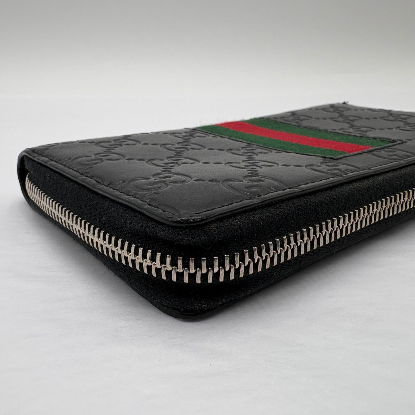 Gucci Black Leather Zip Wallet