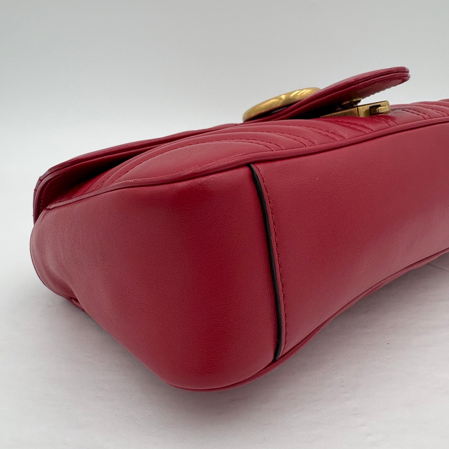 Gucci Small Red Marmomt Flap