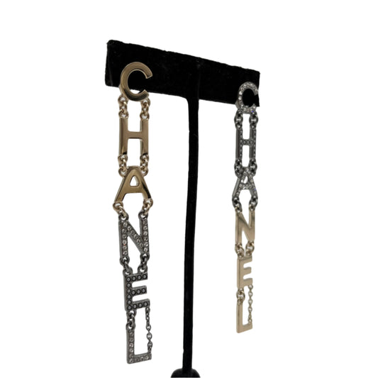 NIB Chanel 2020 Mixed Metal Dangle Earrings
