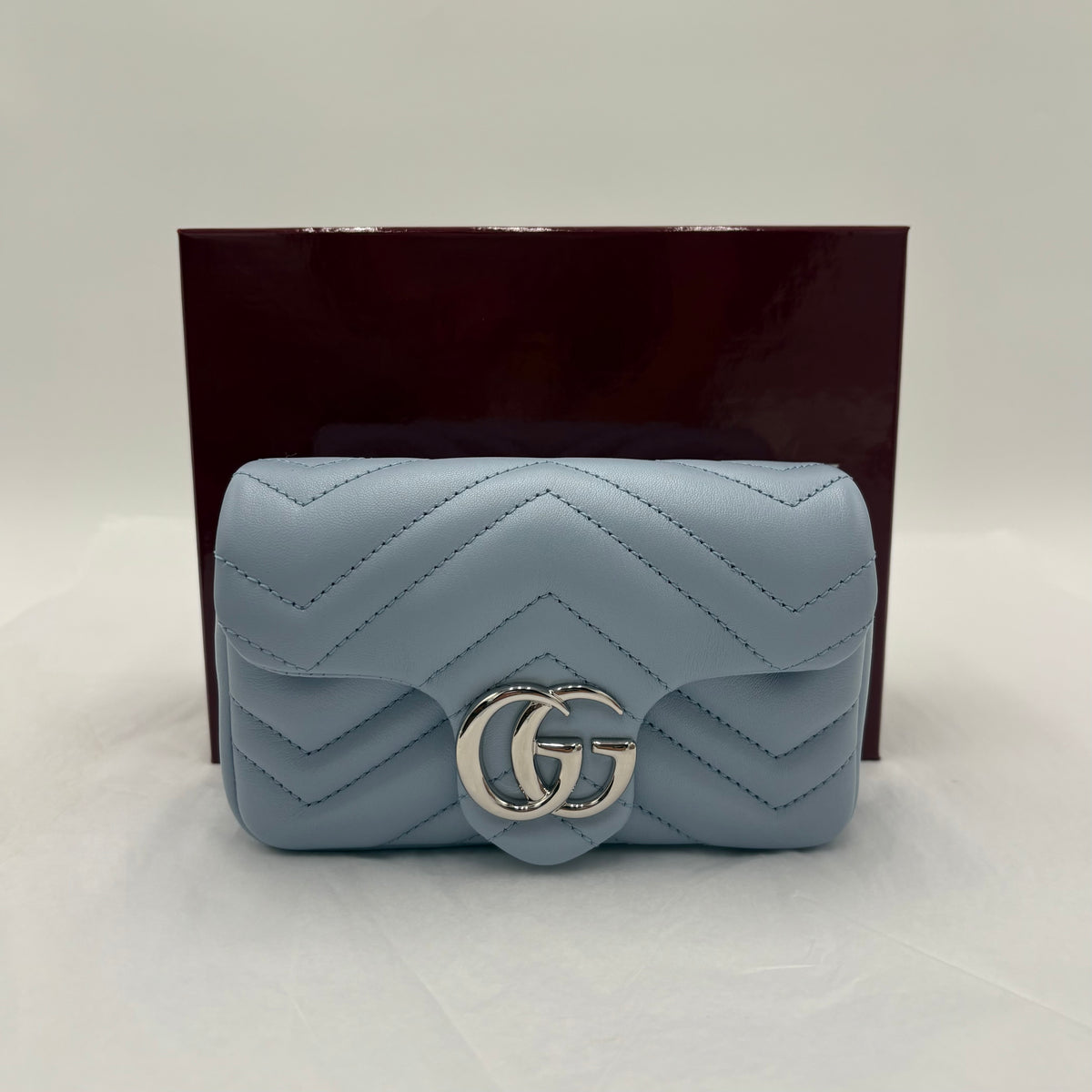 Gucci GG Marmont Super Mini Flap