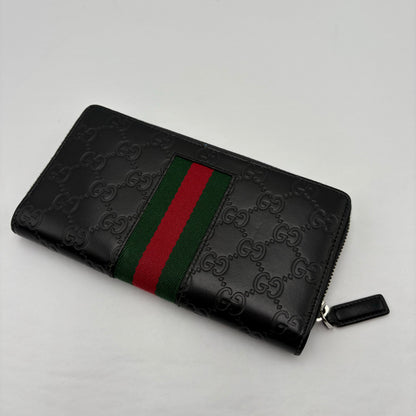 Gucci Black Leather Zip Wallet