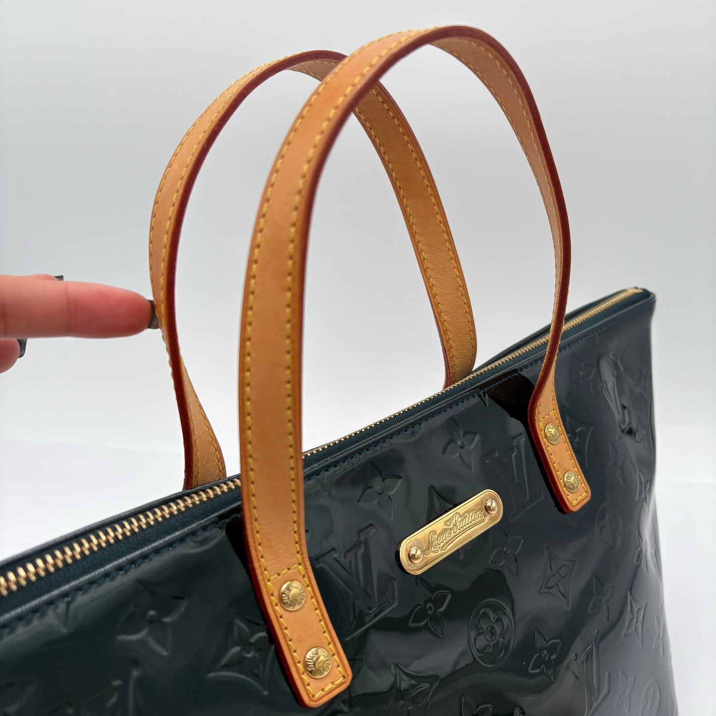 2000 Louis Vuitton Bellevue Vernis Tote