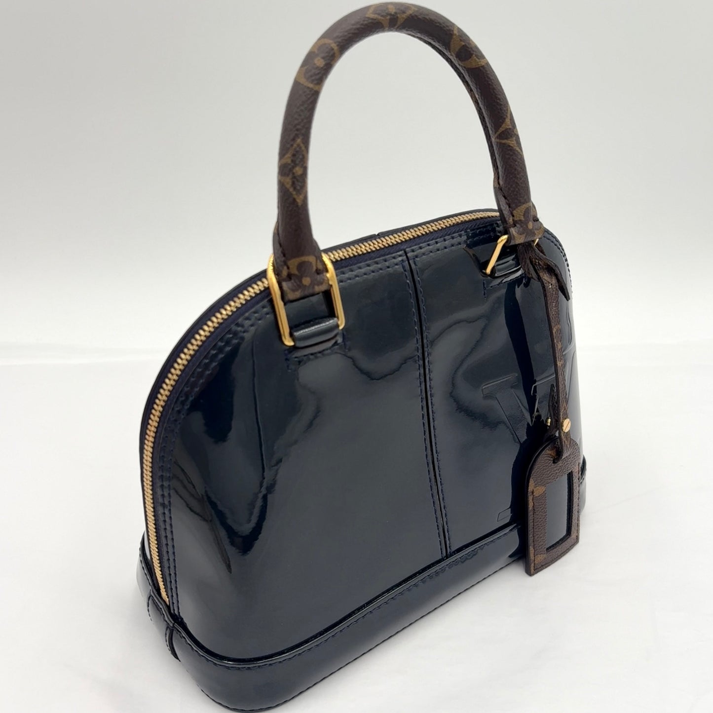 2017 Louis Vuitton Alma BB Navy Vernis/Monogram