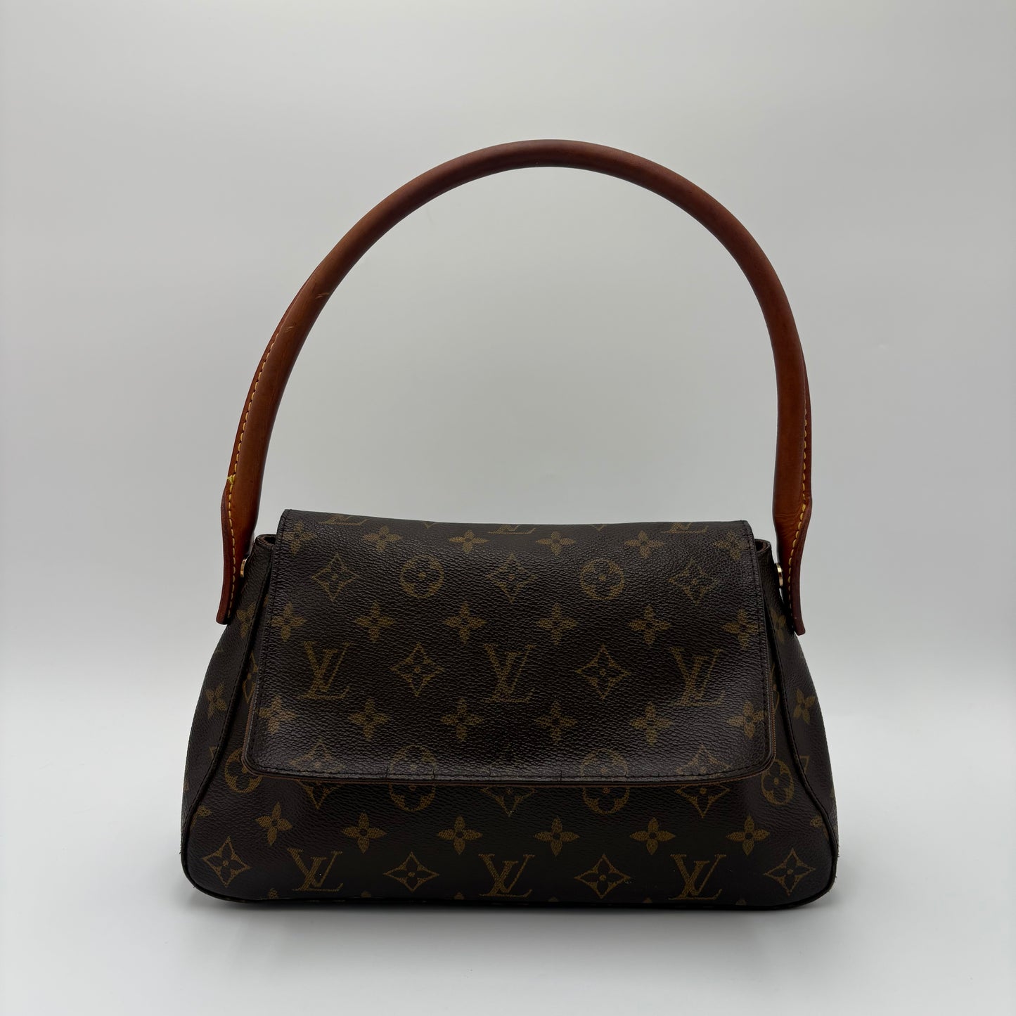 2002 Louis Vuitton Looping Bag Monogram
