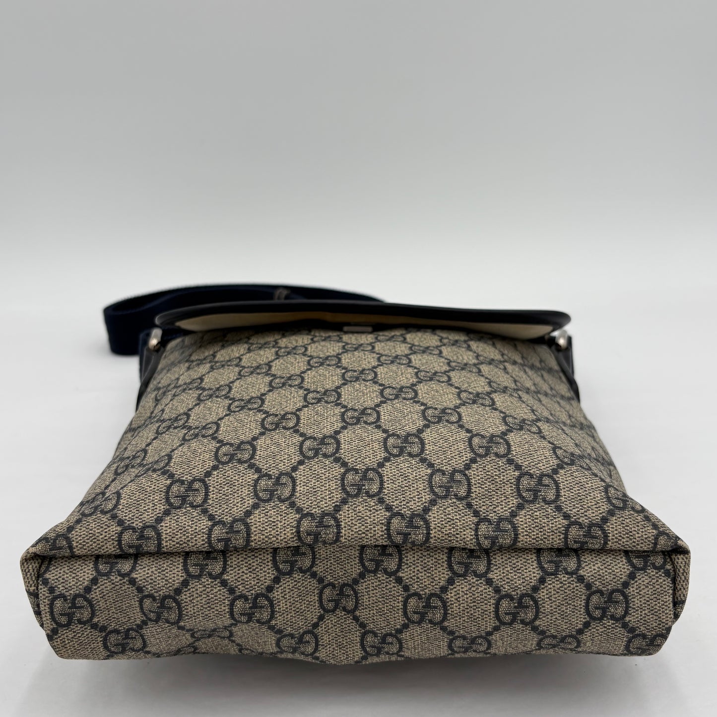 Vintage Gucci Flap Messenger Canvas/Navy Blue