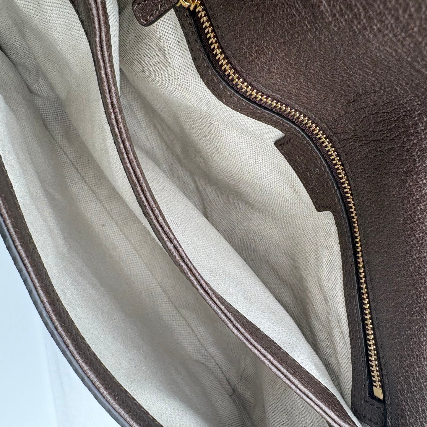 Gucci Blondie Shoulder Bag w/2 Straps