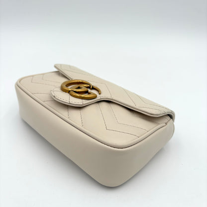 Gucci GG Marmont Chevron Super Mini Crossbody