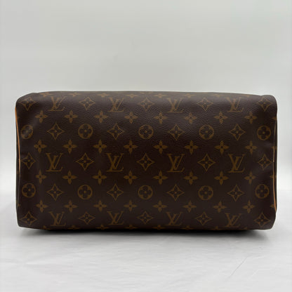 Chipped Louis Vuitton Monogram Speedy 35