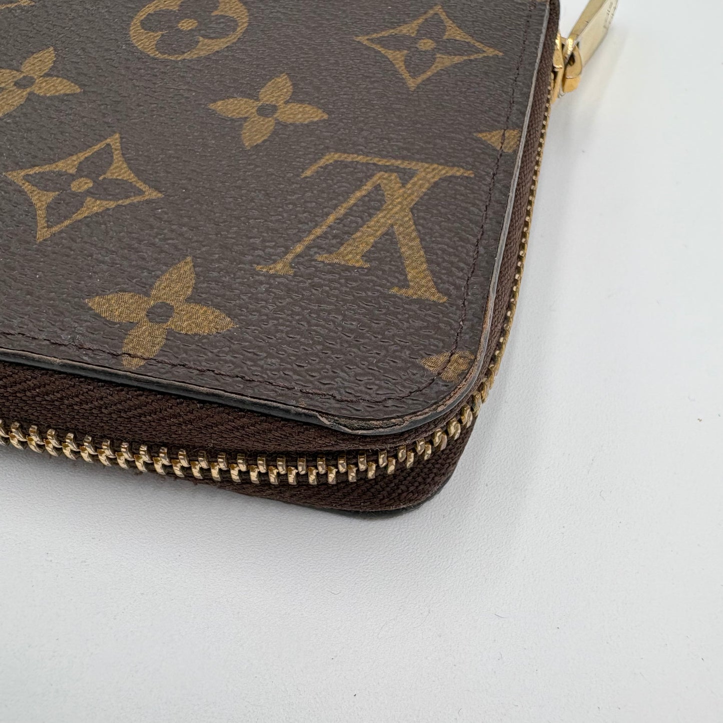 2018 Louis Vuitton Zippy Wallet Monogram
