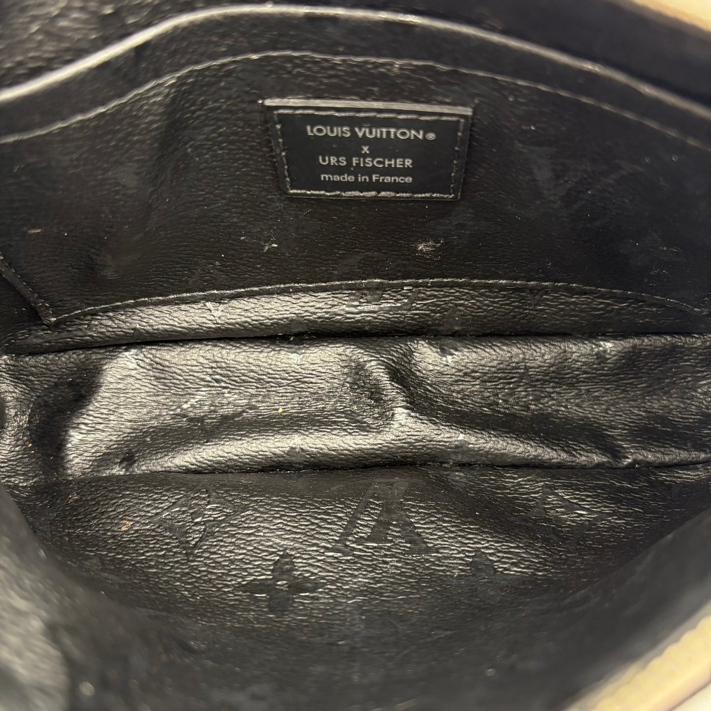 LOUIS VUITTON Pochette NM Limited Edition Urs Fischer