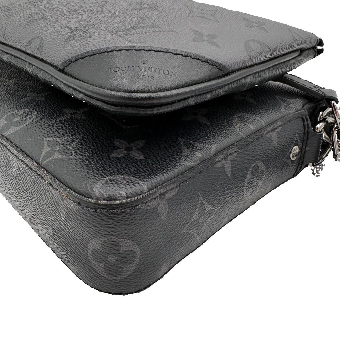 Chipped Louis Vuitton Eclipse Trio Messenger Bag