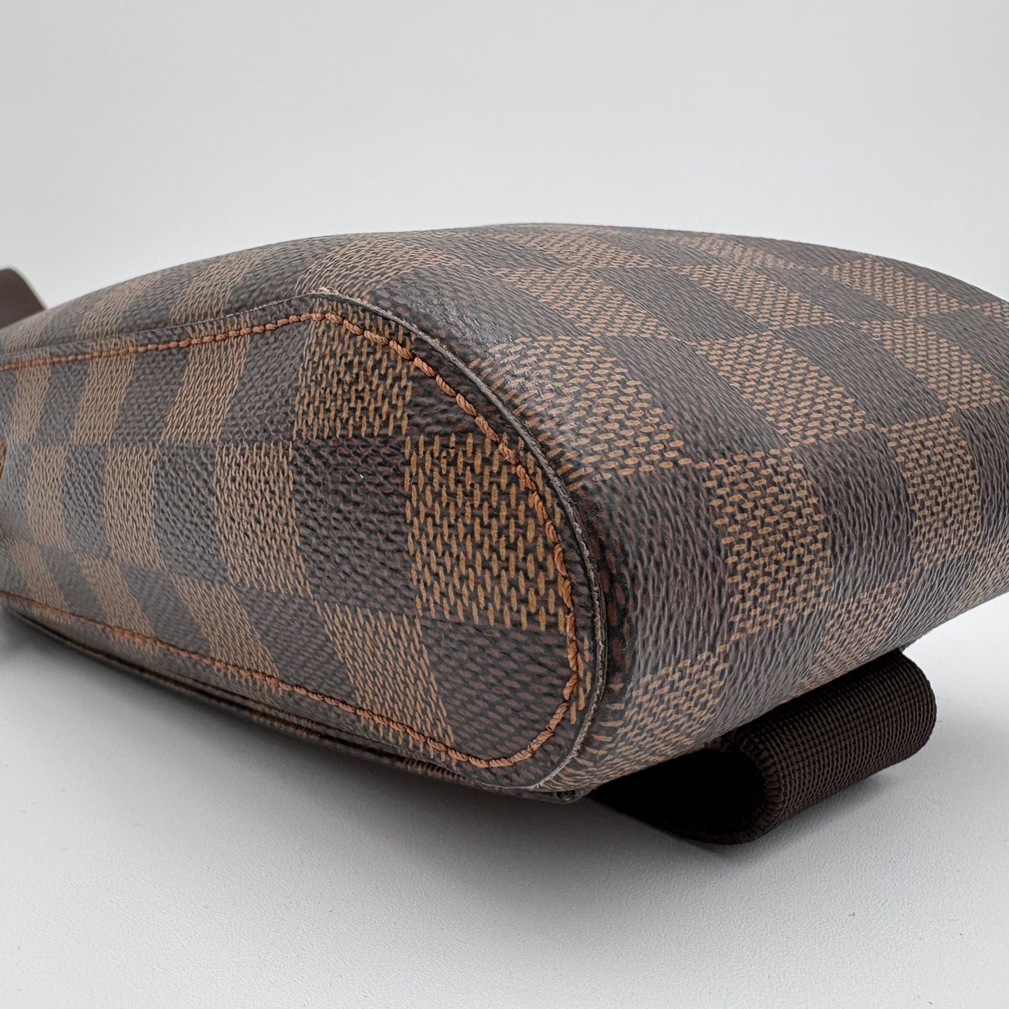 2005 Louis Vuitton Geronimos Damier Ebene Sling Bag