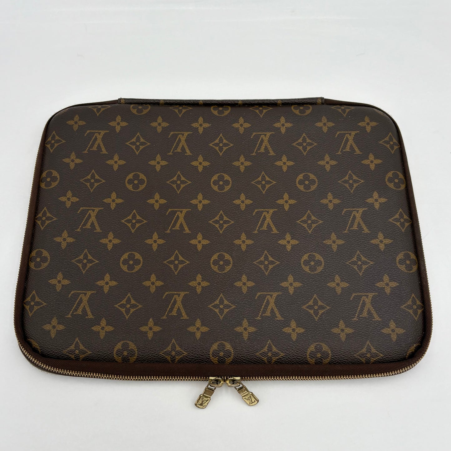 2013 Louis Vuitton 13" Monogram Laptop Sleeve