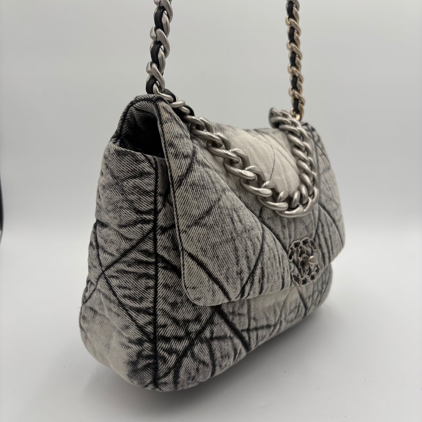 2023 Chanel Washed Denim Medium Chanel 19 Flap