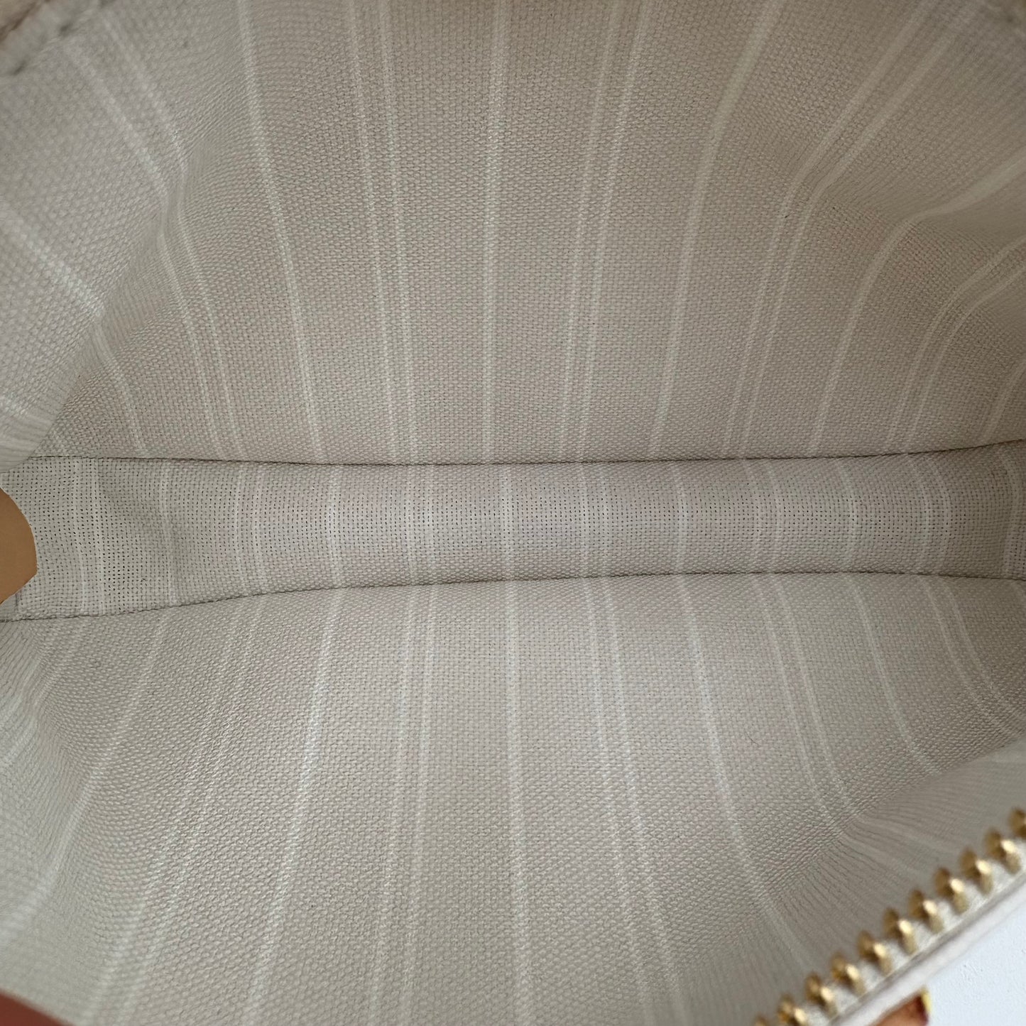 Louis Vuitton Multi Pochette Accessoires By The Pool