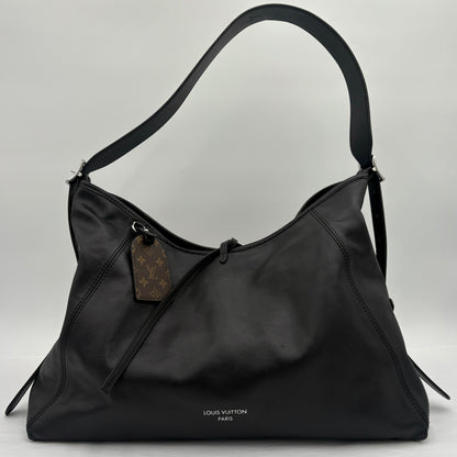 Chipped Louis Vuitton Carryall Vibe MM
