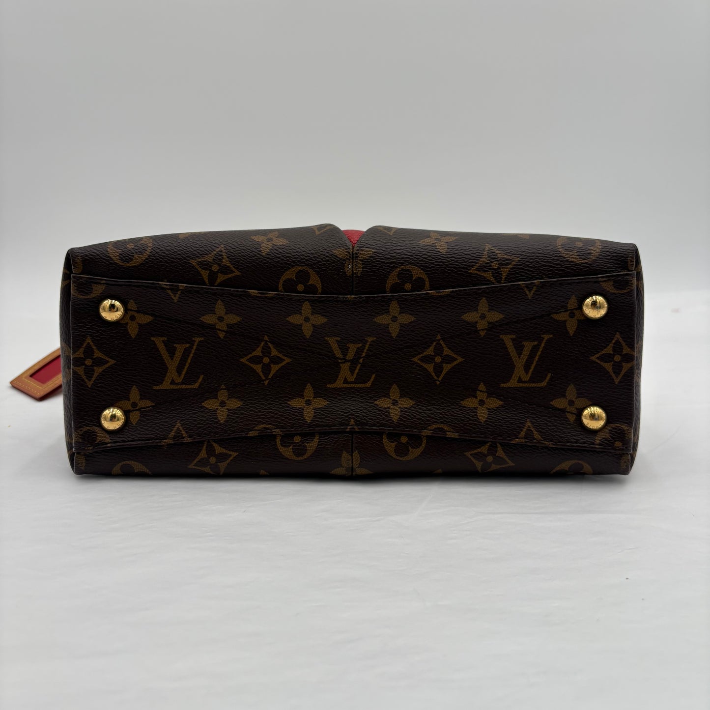 Louis Vuitton V Tote Monogram/Canvas BB