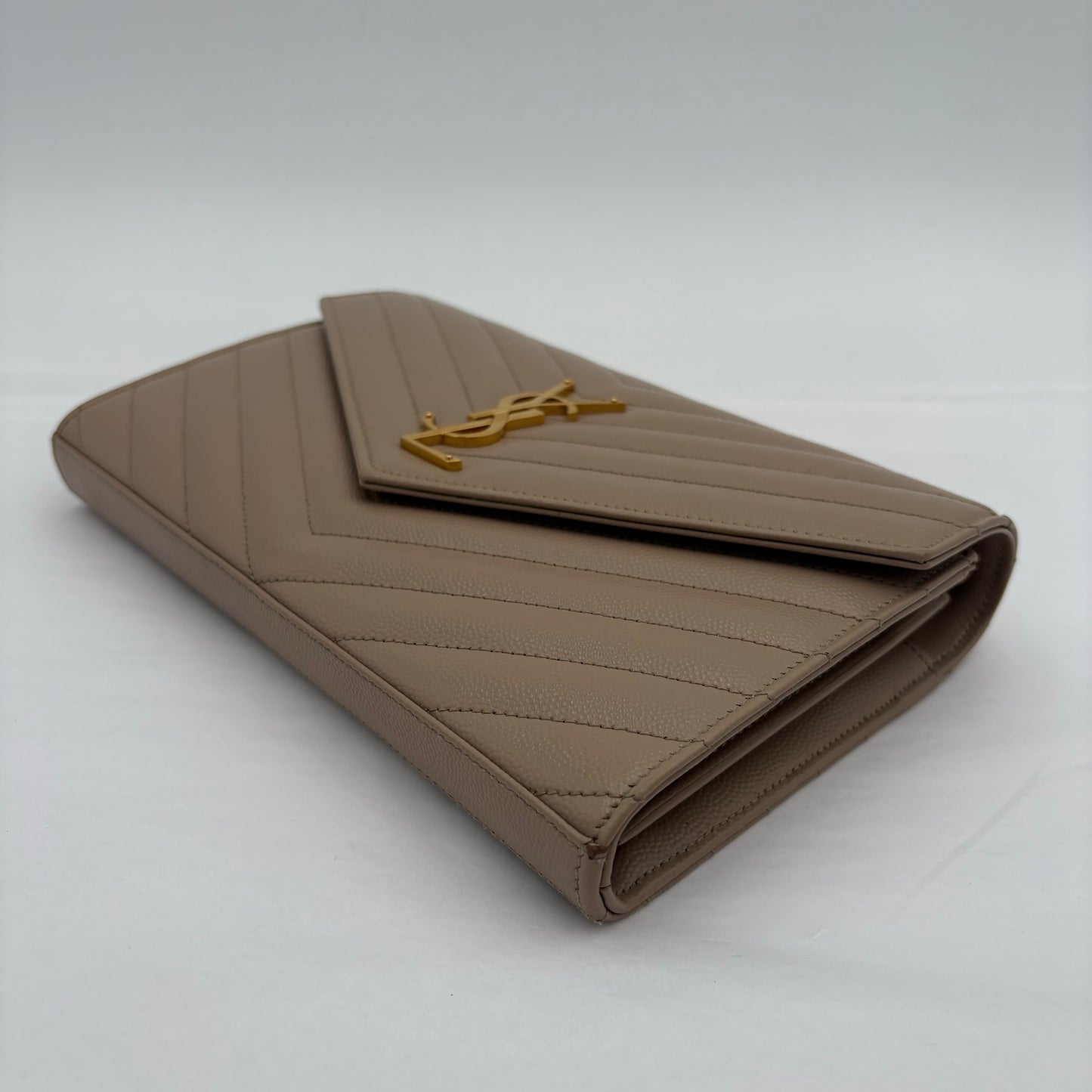 YSL Saint Laurent Classic Chain Wallet