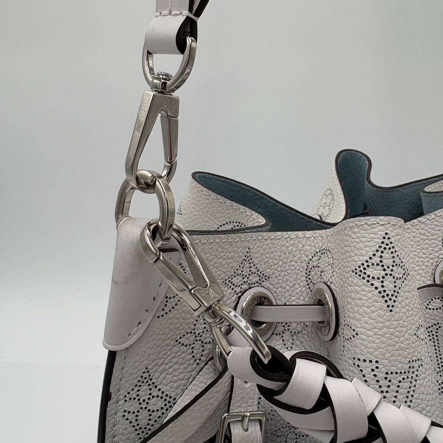 Louis Vuitton Mahina Muria Hombre Bucket