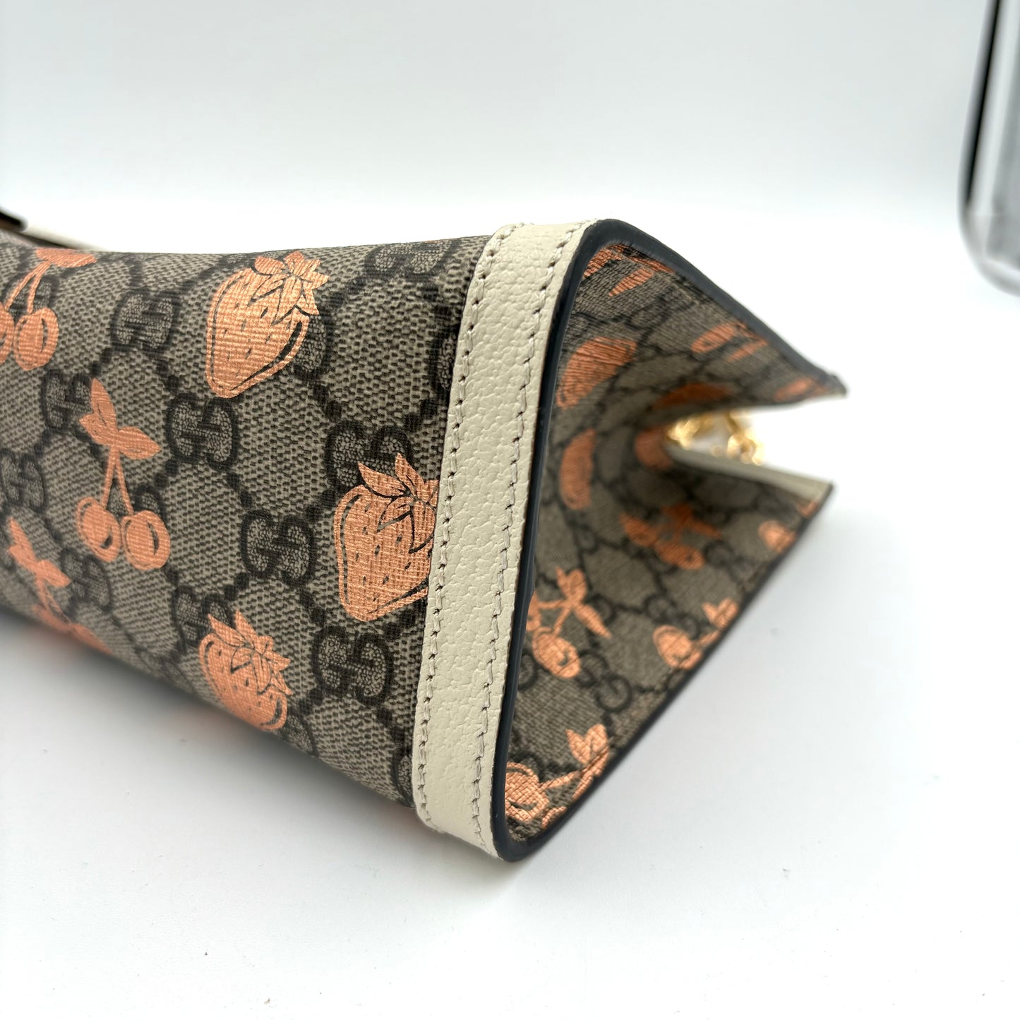 Gucci GG Berry Padlock Small Shoulder Bag