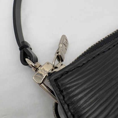 2006 Louis Vuitton Epi Pochette