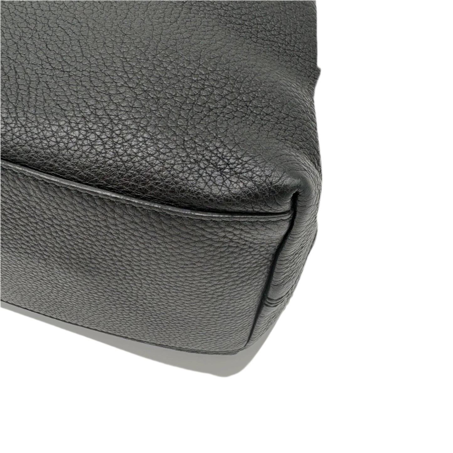 Gucci Soho Leather Chained Hobo Bag: Black