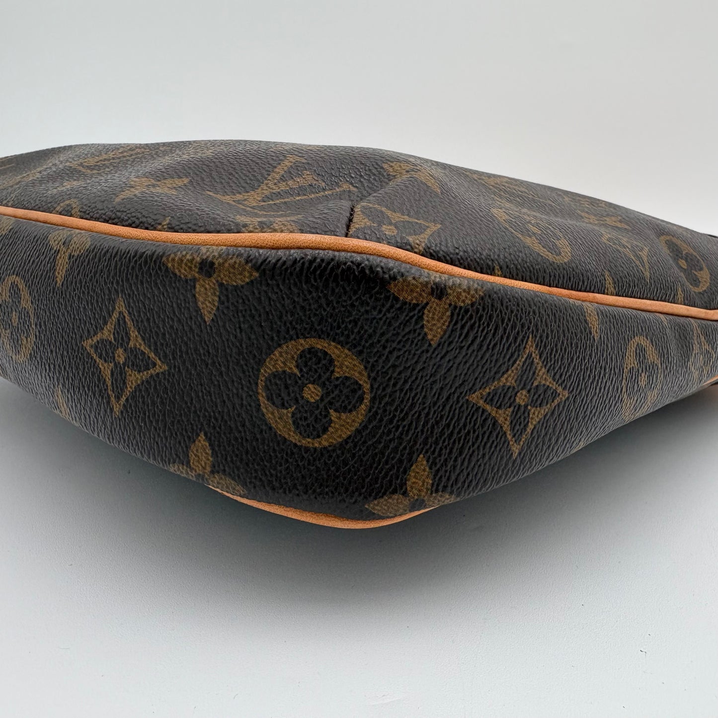 2012 Louis Vuitton Odeon Pm Monogram