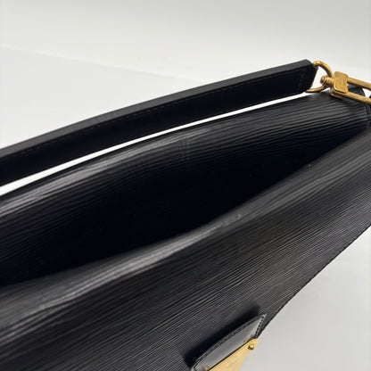 1992 Louis Vuitton Epi Sac Biface