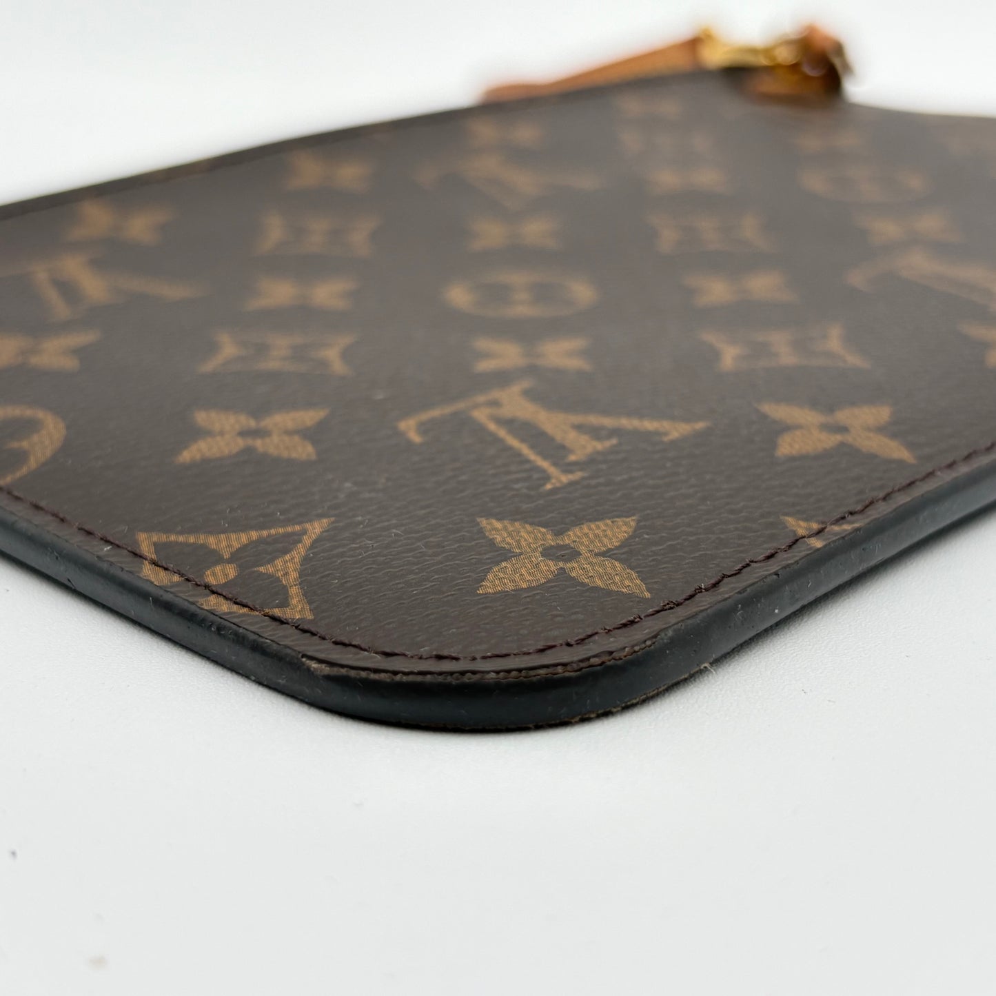 2018 Louis Vuitton Monogram Wristlet Pouch
