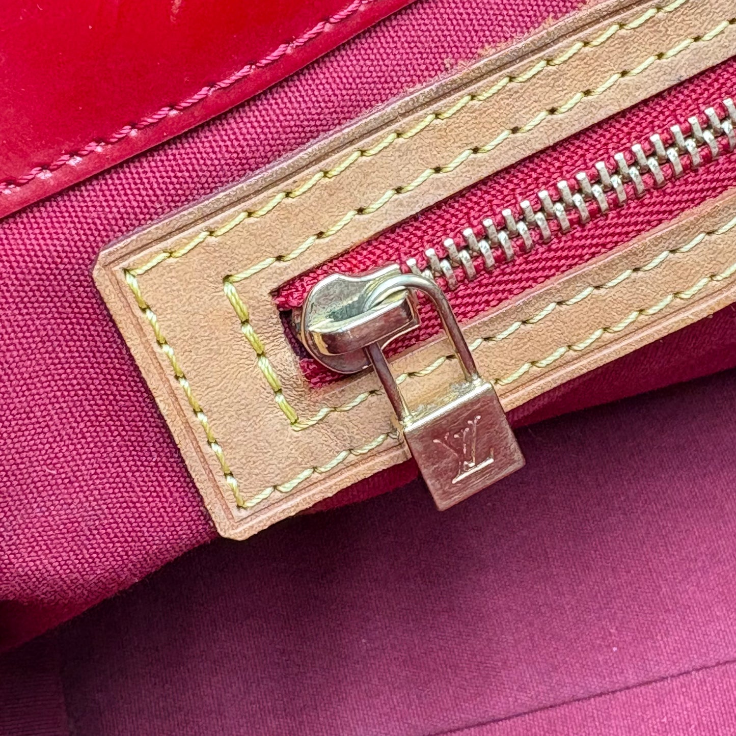 2007 Louis Vuitton Vernis Reade