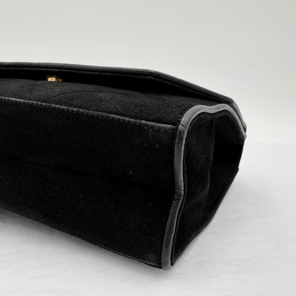 1986-88 Chanel Suede Diamond Stitch Flap Bag