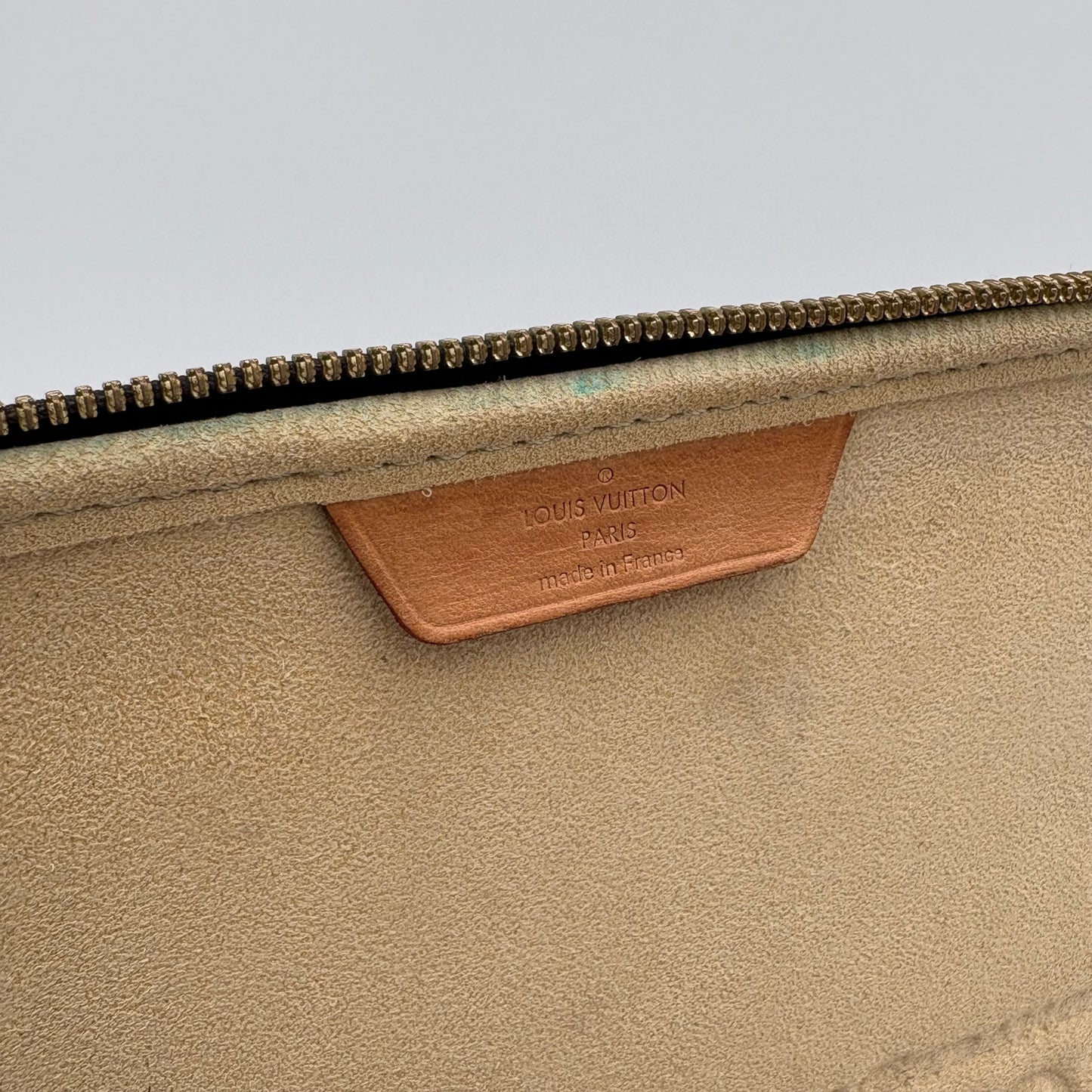 2013 Louis Vuitton 13" Monogram Laptop Sleeve