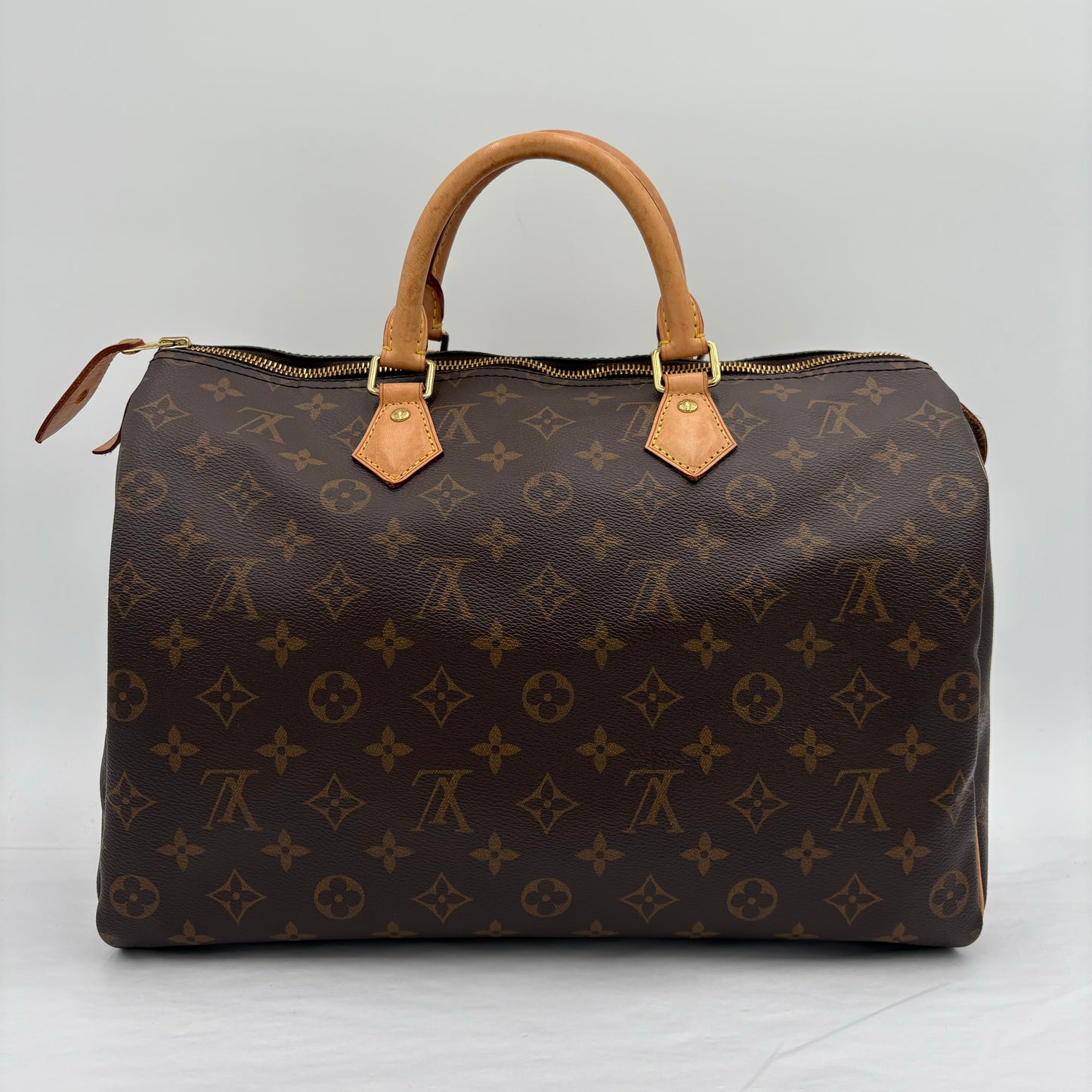 Chipped Louis Vuitton Monogram Speedy 35