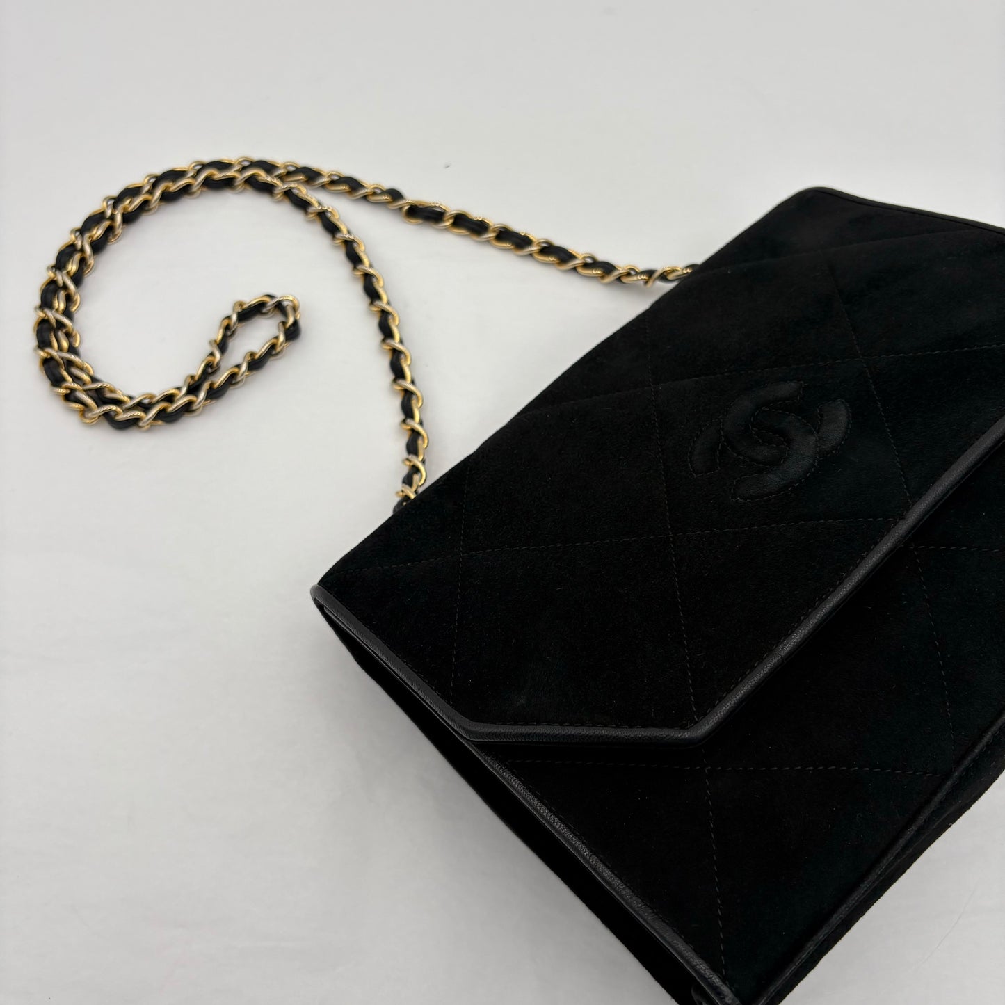1986-88 Chanel Suede Diamond Stitch Flap Bag