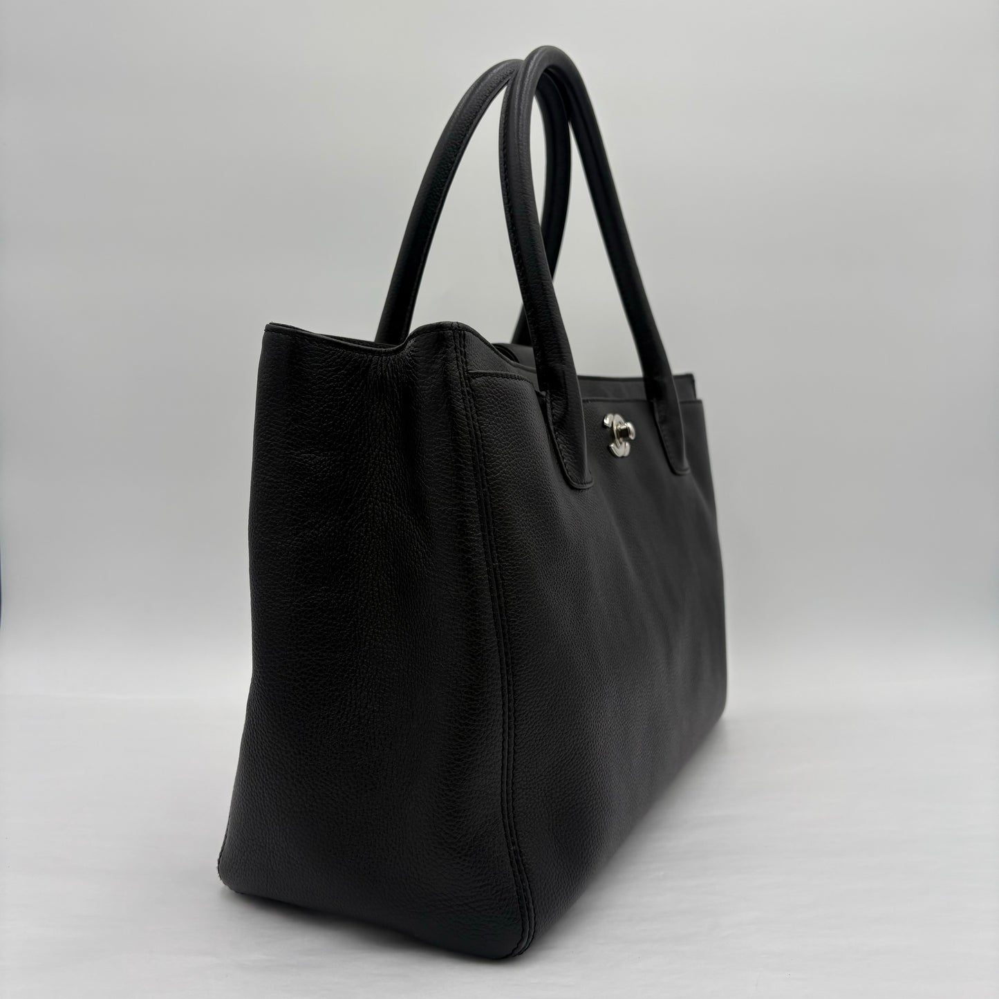 2006-08 Chanel Executive Cerf Tote