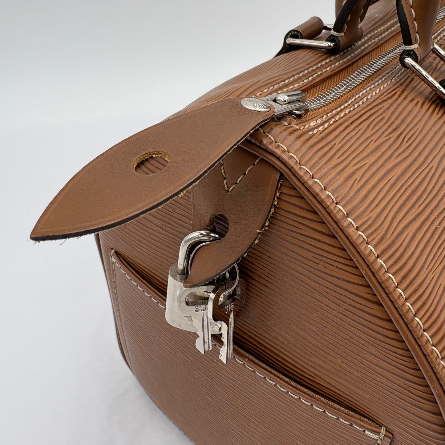 2006 Louis Vuitton Epi Speedy 25
