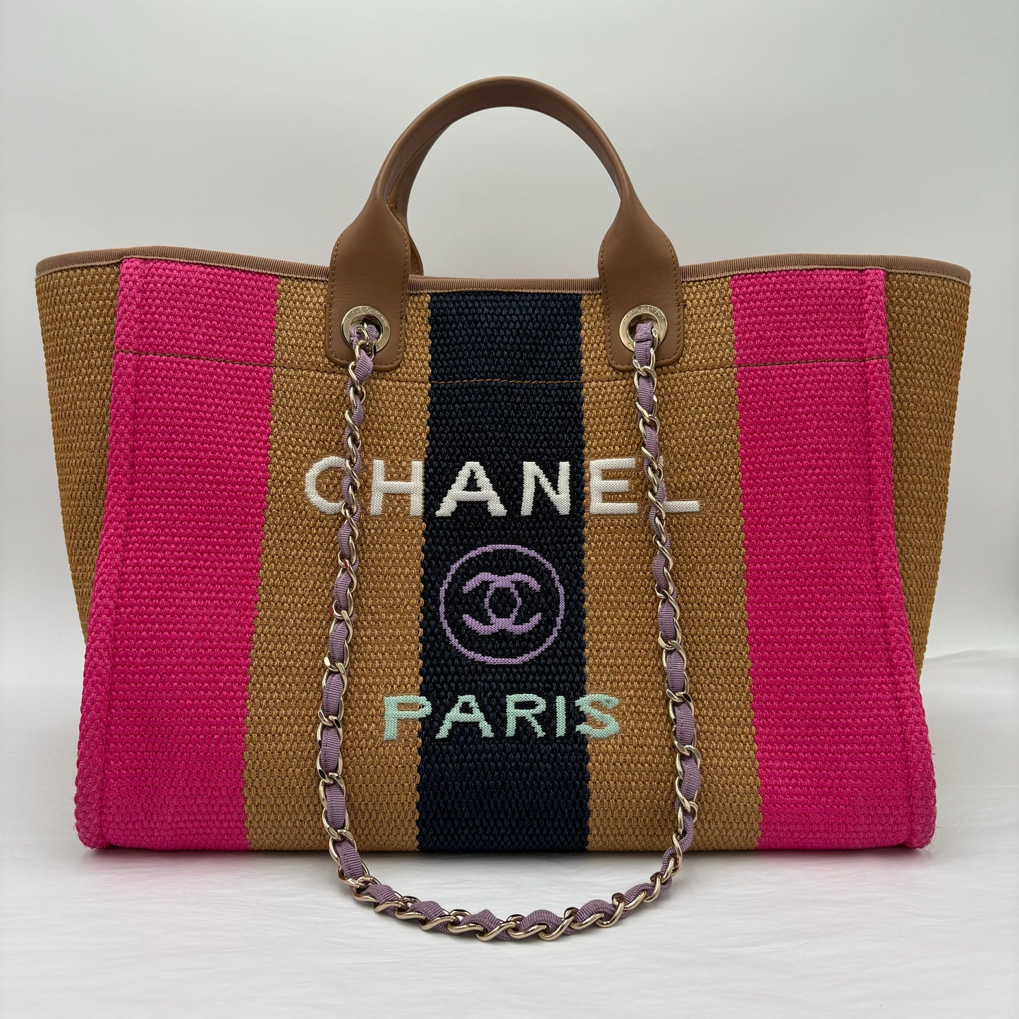 2019 Chanel Medium Raffia Deauville