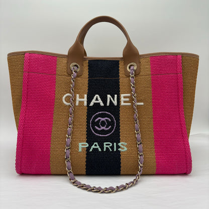 2019 Chanel Medium Raffia Deauville