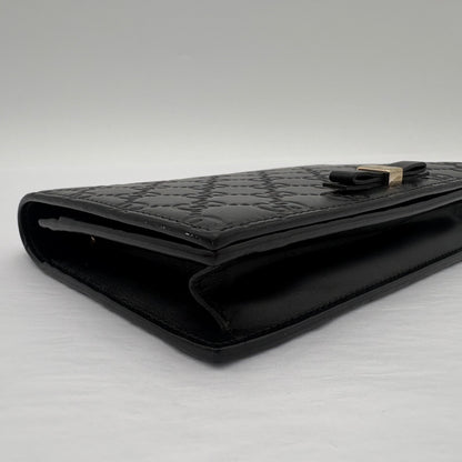 Gucci GG Signature Bowy WOC