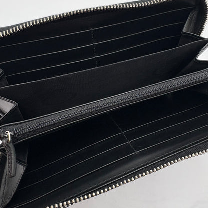 Gucci Black Leather Zip Wallet